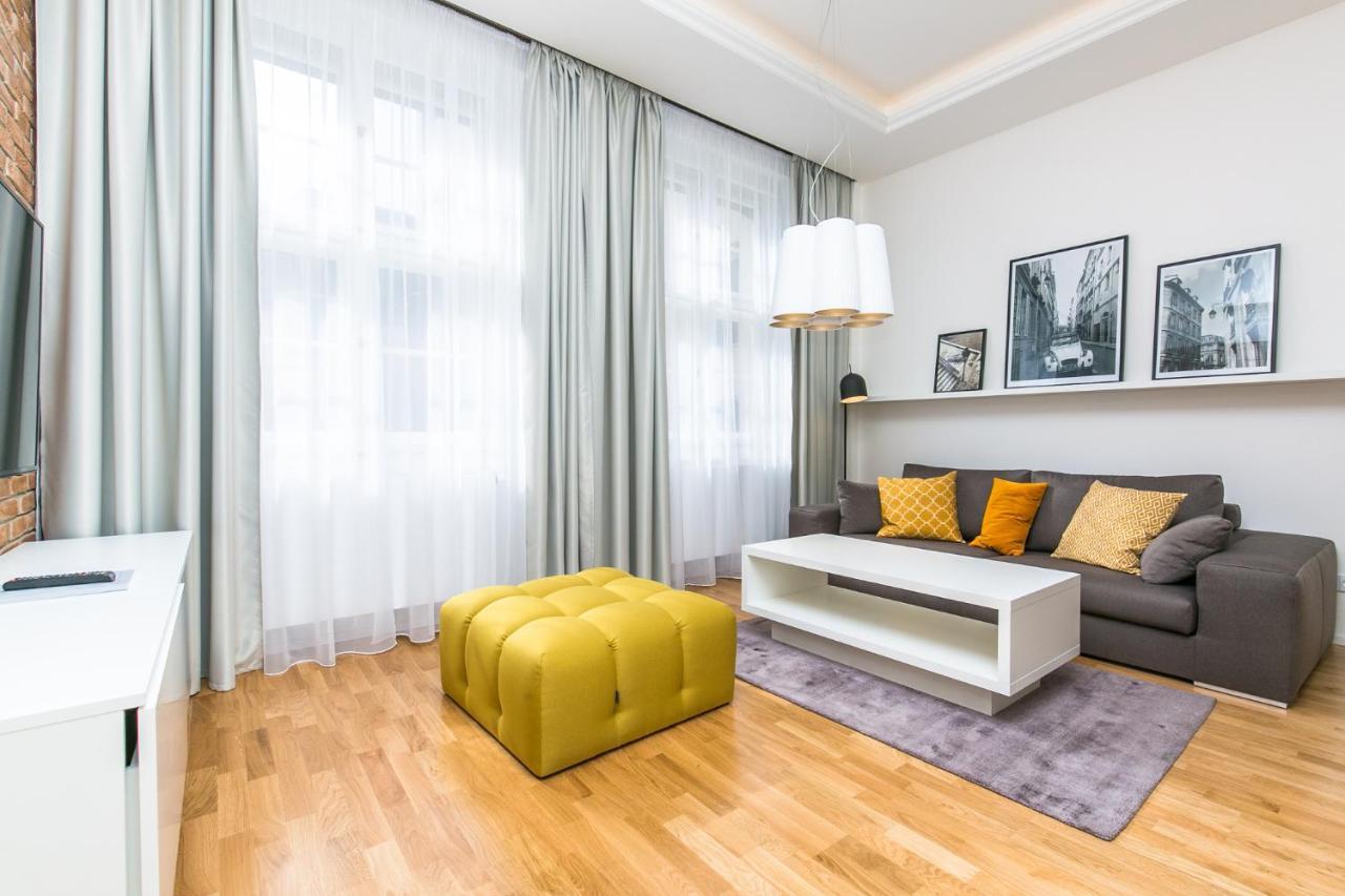 Top Location Old Town Brand New 2Bd Apartment Прага Екстериор снимка